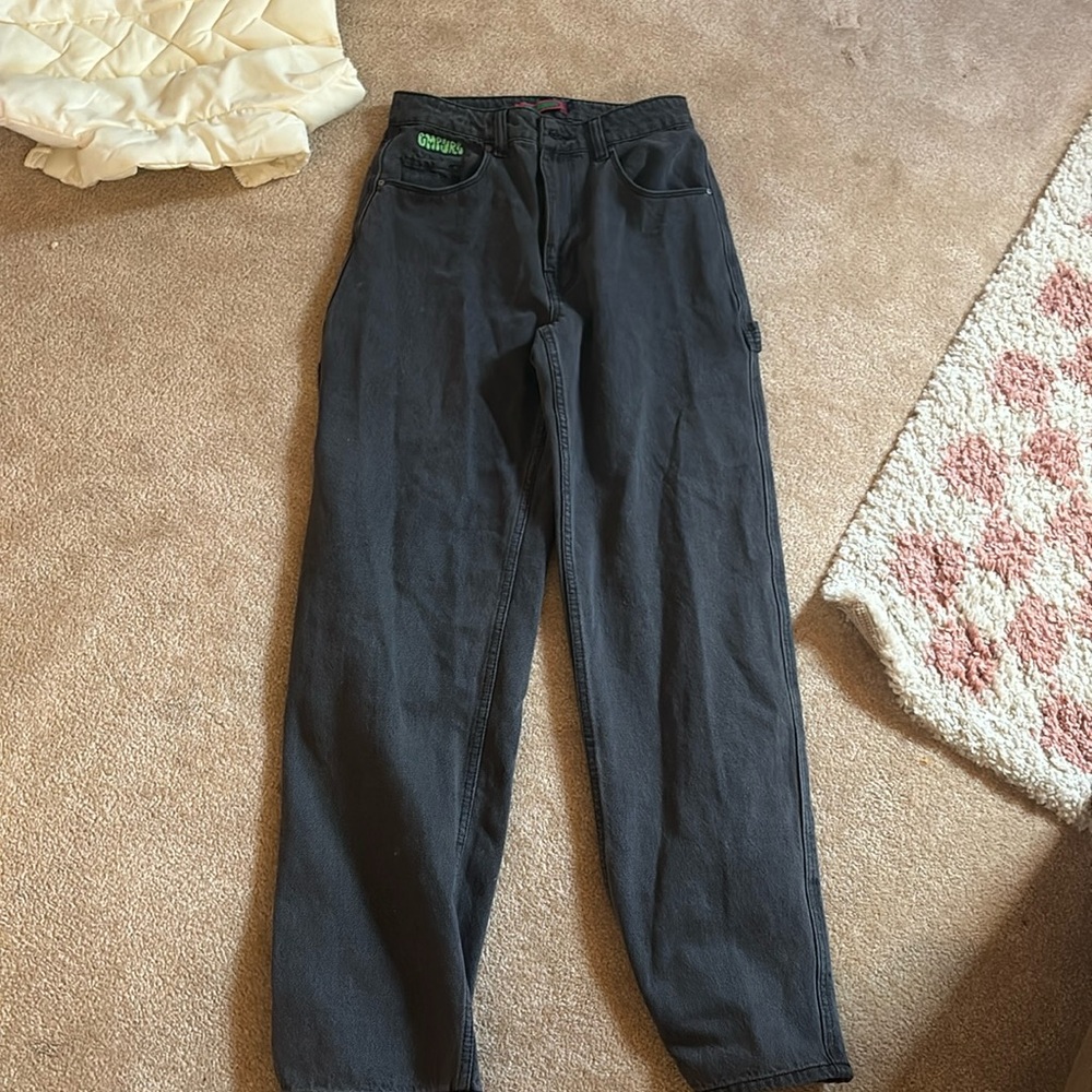 empyer size 4 color black
